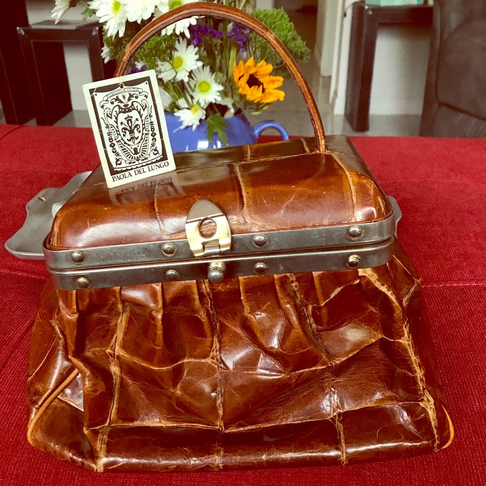 Paola Del Lungo Florence, Italy’s leather purse